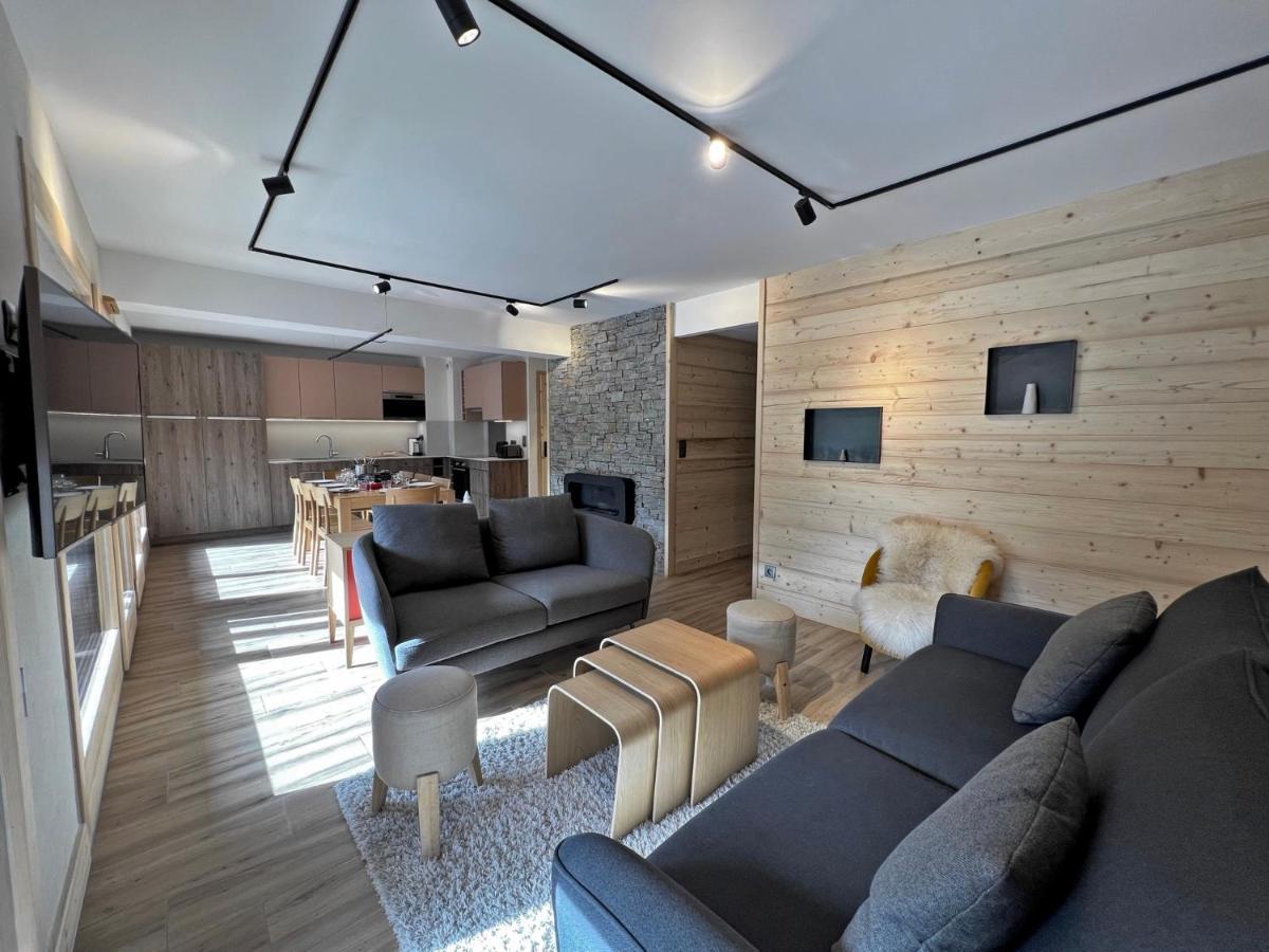 Ours Polaire Bel Appartement Village Et Pistes La Clusaz Exterior photo