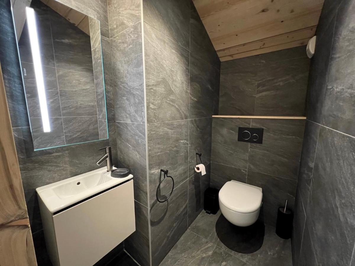 Ours Polaire Bel Appartement Village Et Pistes La Clusaz Exterior photo